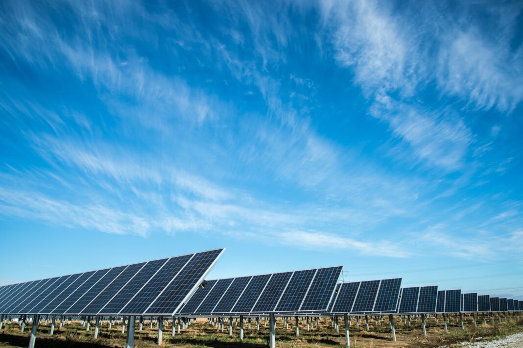 solární panely, elektrárna, fotovoltaika, životní prostředí